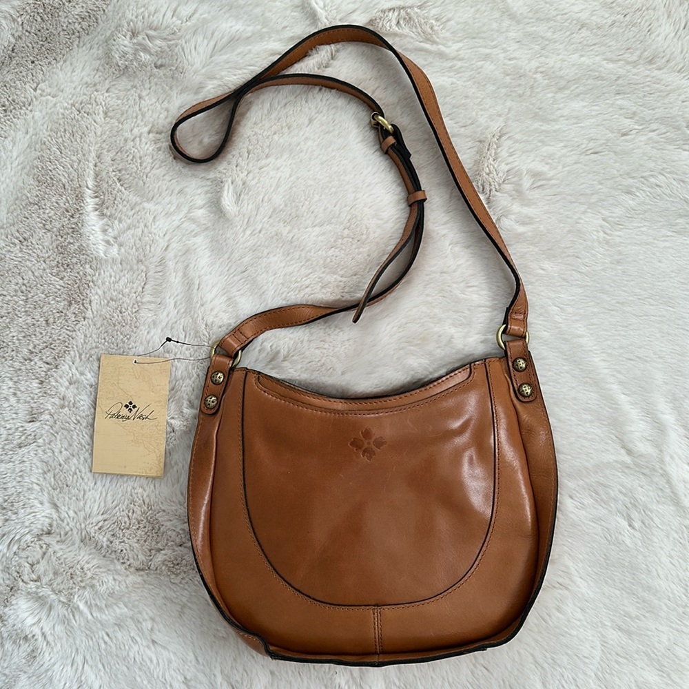 NWT Patricia Nash Distrased Cintage Leather Candelara Bag in Biscuit p150106